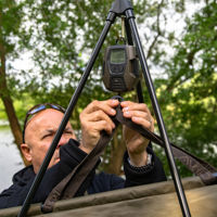 Avid Carp Pro-Tect Deluxe Tripod